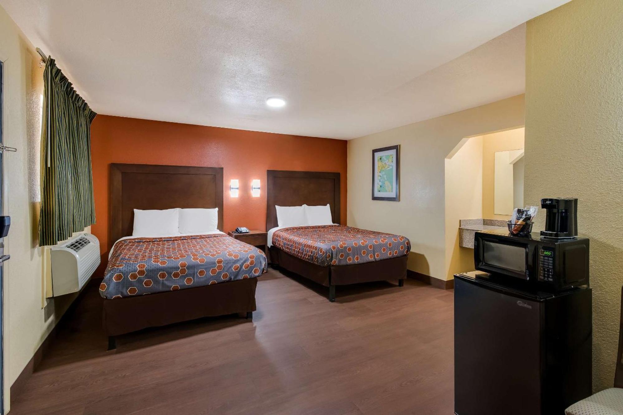 Rodeway Inn & Suites East นิวออร์ลีนส์ ภายนอก รูปภาพ